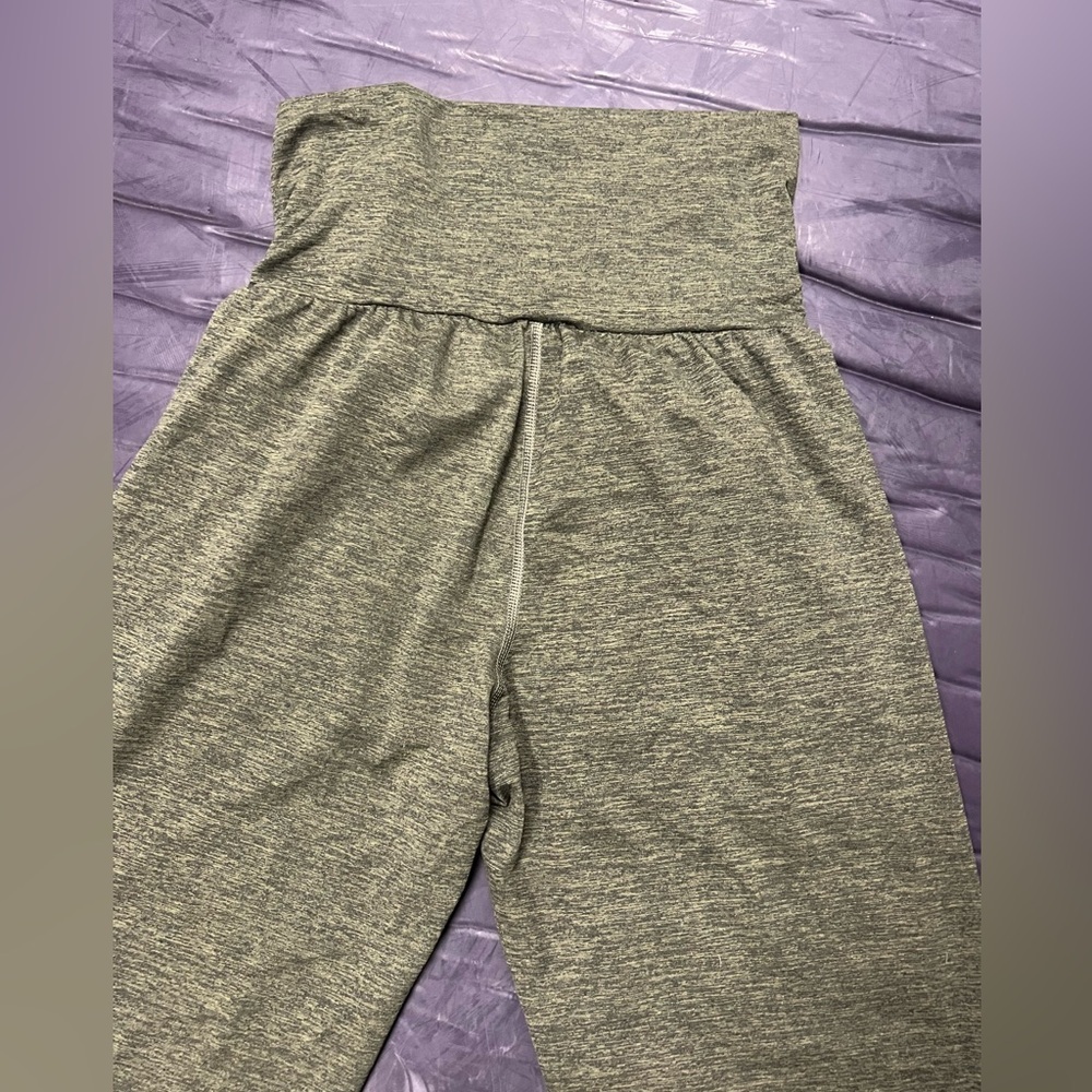 Aerie high waisted jogger pants in olive green‎ size S/TP - Picture 7 of 10